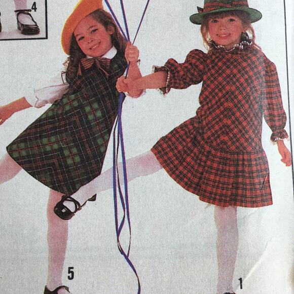 Vintage 1988 Simplicity Sewing Pattern 8823 Girl's Dress Size 4 - Picture 3 of 12